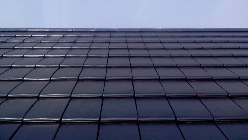 G10 Heritage Black roofline