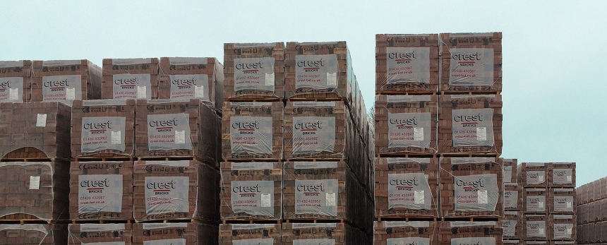 Crest Brick-pallets-at-Factory-cu